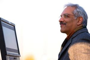 «شش ماهه» مهران مدیری در پاییز می‌آید یا نوروز؟