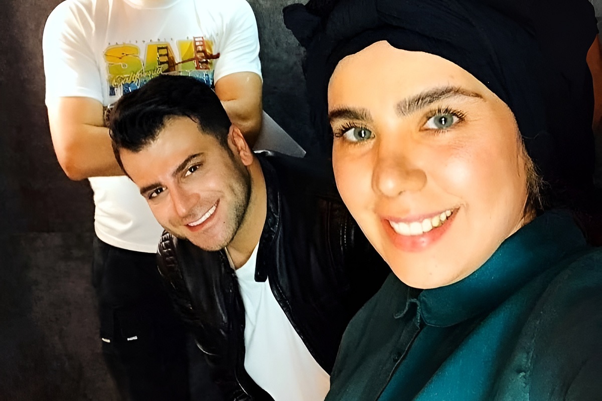 Mojgan و Javad Javadi در پشت مهندس کودک 3-1