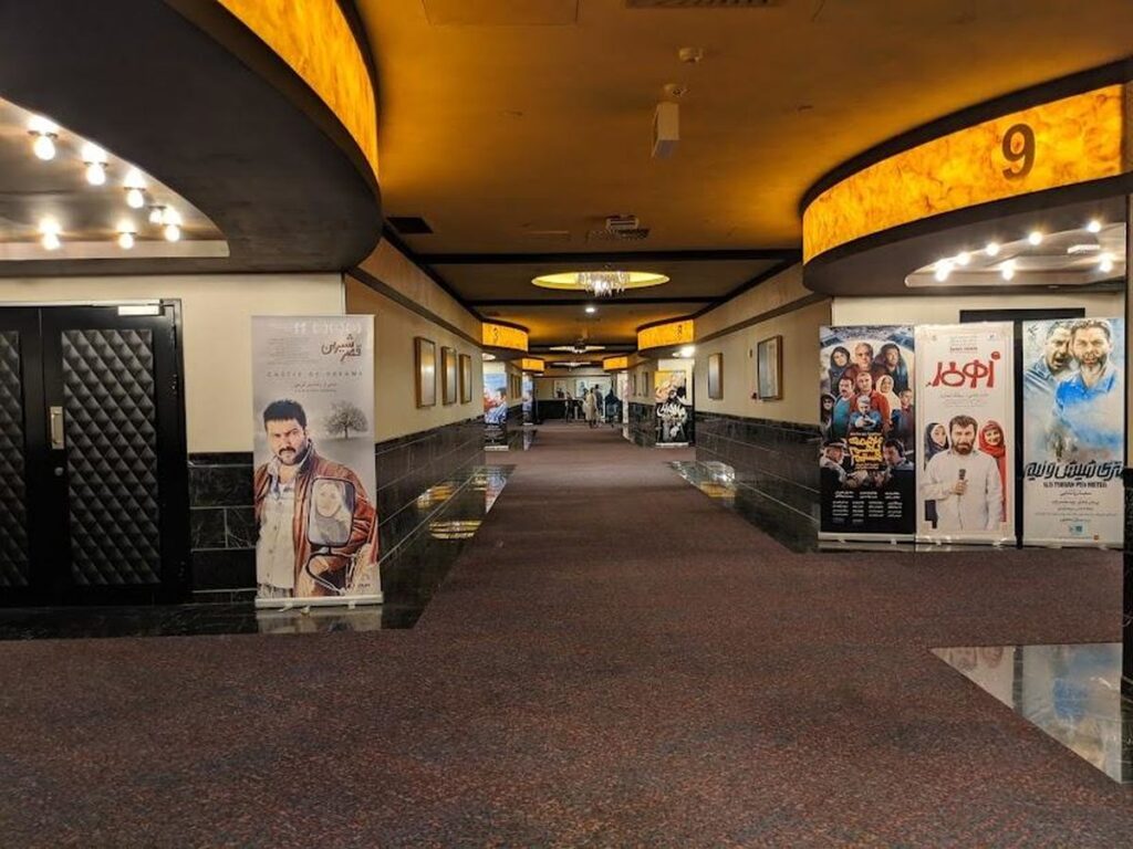 اولین سانسور میر حسین موسوی برای ما ارسال شد ، او رئیس صدای آمریکا/ فیلم بود