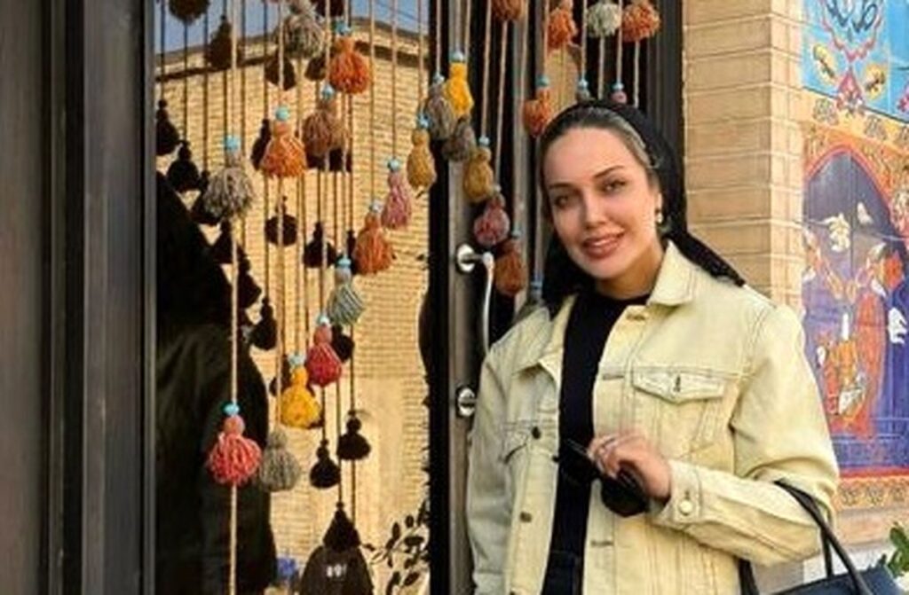 خردسال آنجلینا جولی. من هیچ کس/ ویدئویی را جایگزین نمی کنم