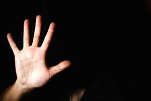 افشاگری الهام ستاکی مجری سابق صدای آمریکا در مورد تجاوز جنسی