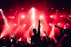 چرا «رَپ» در سینما و تلویزیون هست ولی مجوز نمی‌گیرد؟