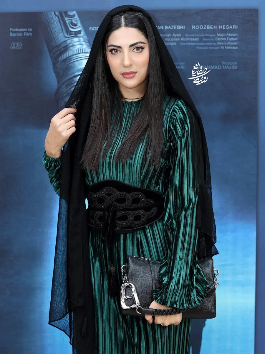 هلیا امامی در نمایش فیلم 2