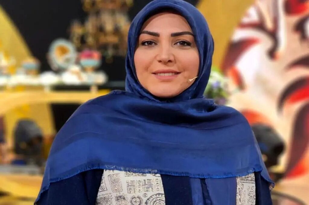 انگلیسی صحبت با المیرا شریفی مغادام در برنامه زنده/ ویدیویی