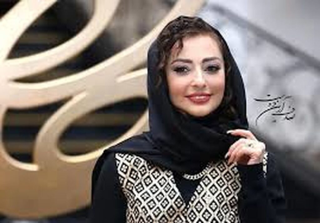 داستان یک فوتبالیست مشهور که عاشق Nafiseh Right / Video بود