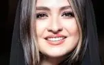 رونمایی گلاره عباسی از نخستین کتاب خود «خیال است دیگر» در شیراز
