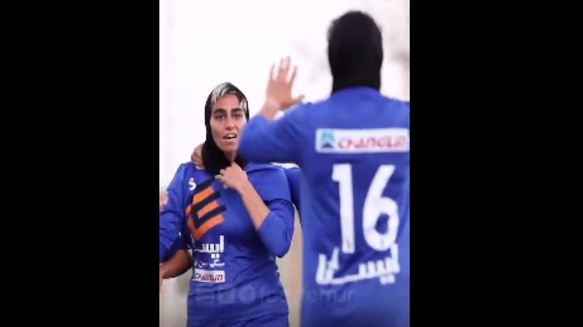 شادی فاطیما موتاوالی در سبک گرت بیل در بازی استاتیک در مقابل آوا/ ویدئو