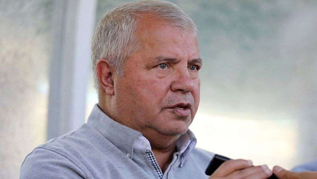 علی پاروین: من با خواهرم ازدواج کردم تا از ارتش معاف باشم!/ ویدئو