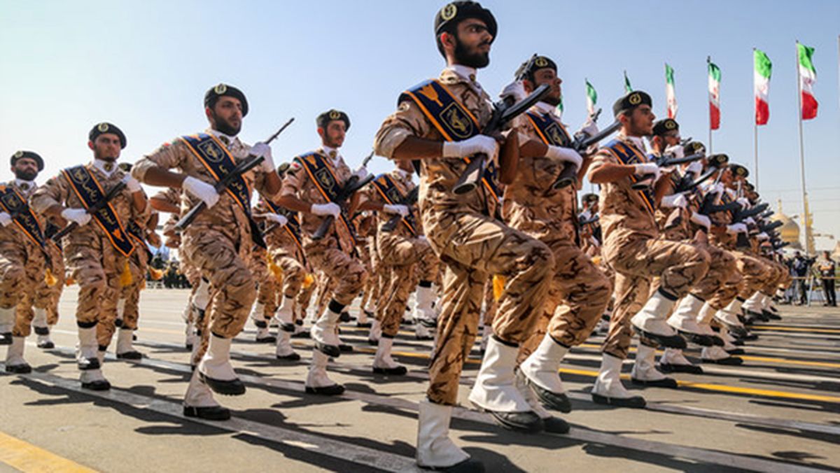 وام 2 میلیارد دلاری بانک مرکزی به نیروهای مسلح منتظر دولت است