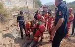 نجات معجزه‌آسای جوان سقوط‌کرده در چاه ۱۲ متری