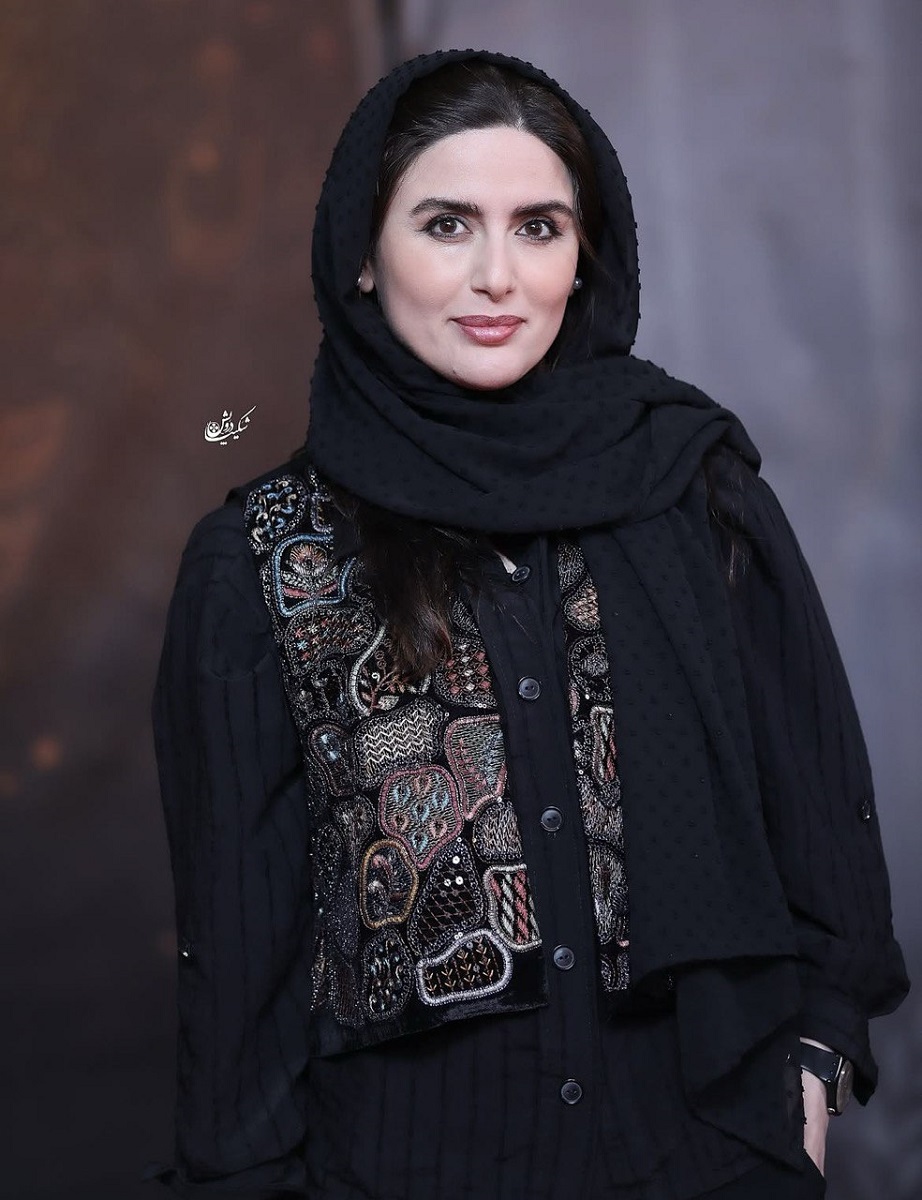 Khodari را در نمایش Majnoon 2 رها کرد