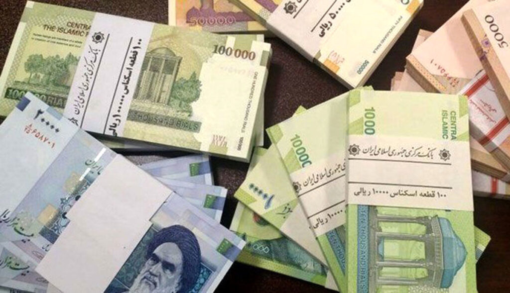 با کمال تعجب دولت با وام یارانه ای 5 میلیون تومان برای سرپرستان خانوار بدون یارانه شما برای وام گرفتن!