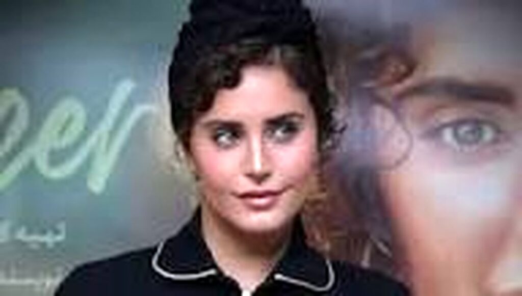 Elnaz Shakredoust sex/ Video را تغییر داد