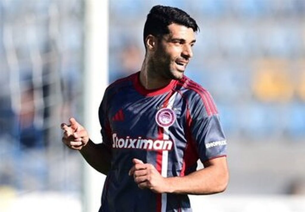 طارمی مقابل بارسلونا روی نیمکت/عکس