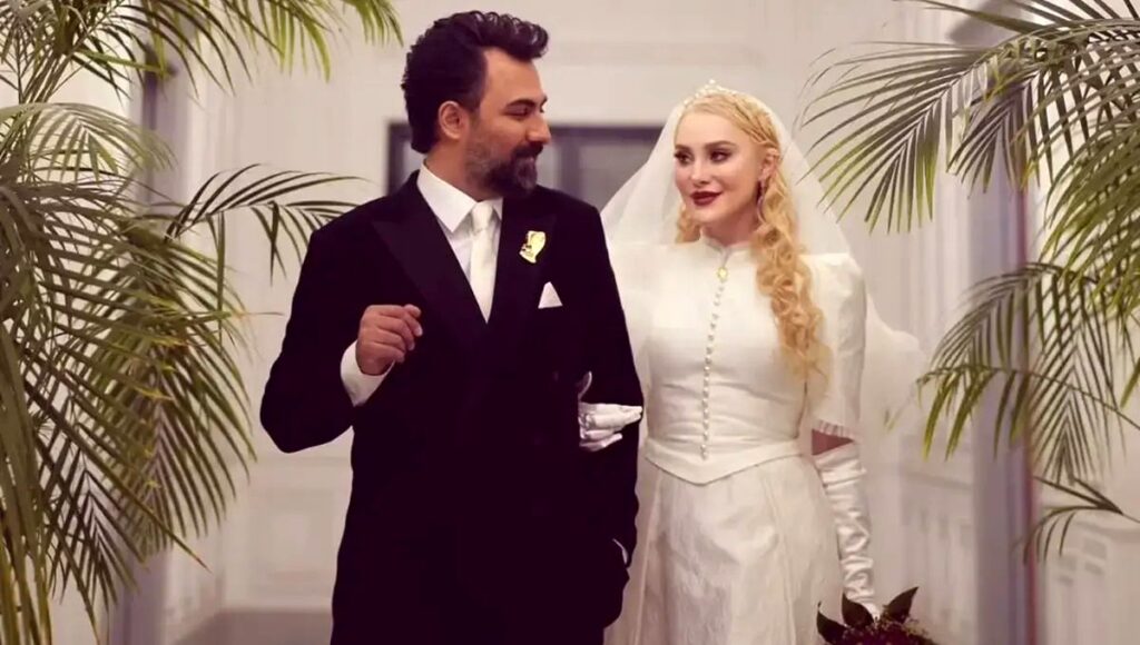 آرام جعفری و بابک انصاری رسما ازدواج کردند/ رونمایی از عروس و داماد جدید سینمای ایران/ تصاویر