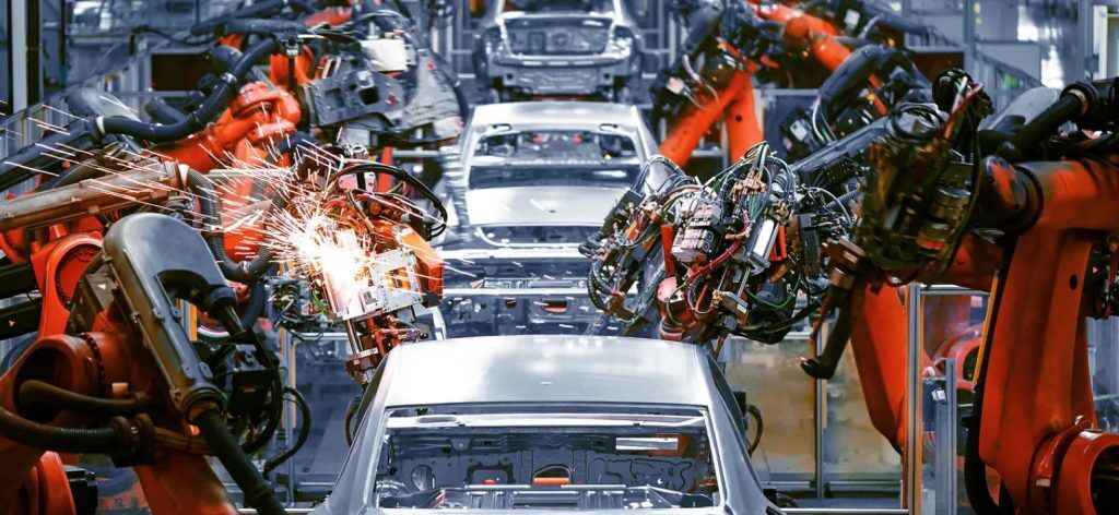 نبرد خودروسازان بزرگ برای مقابله با کمبود تراشه‌های نیمه‌هادی