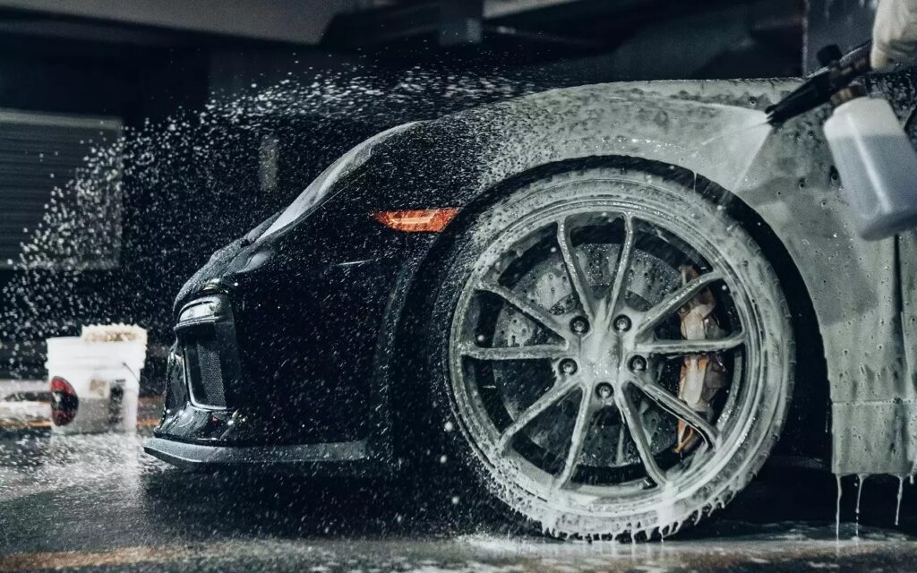 ماشین های لوکس هم اینجا را انتخاب می کنند، شما چطور؟