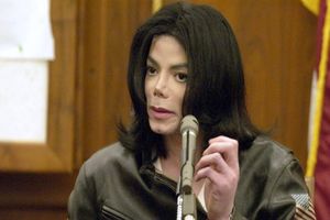 سرپوش میلیودلاری روی آزار جنسی خواننده فقید