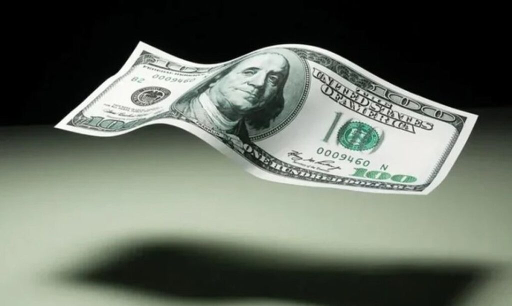 قیمت توافقی دلار در 27 آبان / معامله گران امروز چقدر دلار می خرند؟