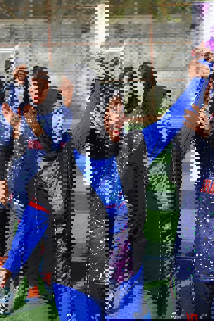 مرجانه گلچین فوتبالیست شد