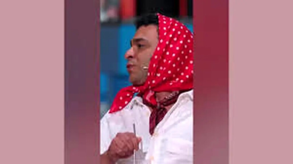 بازیگر مرد تلویزیون با روسری به برنامه آمد/فیلم