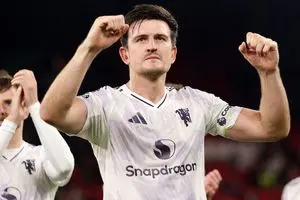 ستاره فوتبال اسمش را تغییر داد!