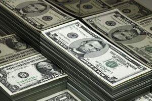 سقوط ناگهانی قیمت دلار ۲۰ آبان