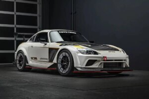 هیولای ژاپنی در آمریکا: هوندا S2000 کوپه با قدرت 588 اسب بخار معرفی شد