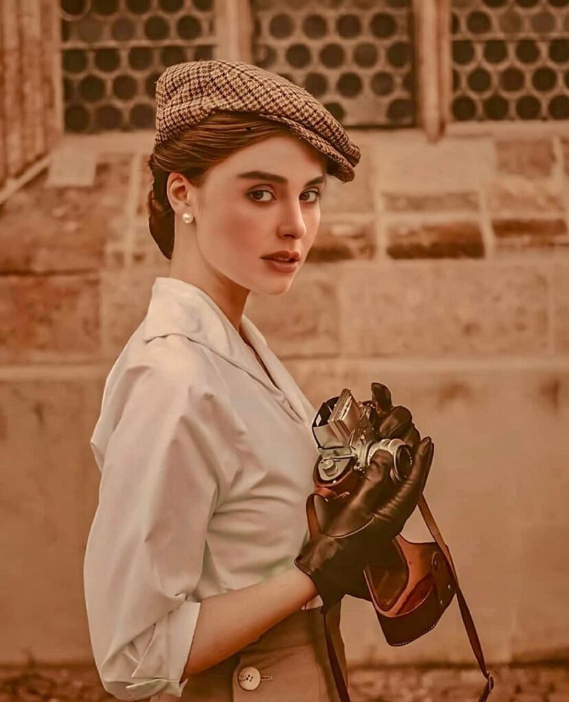 تیپ 1 لاله مرزبان فرانسوی