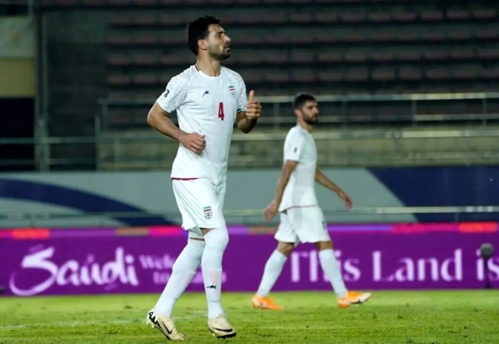 درگیری خلیل زاده با خبرنگار/فیلم