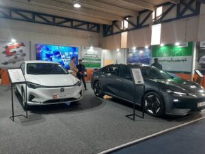 رونق جهانی فروش خودروهای برقی و پلاگین هیبریدی