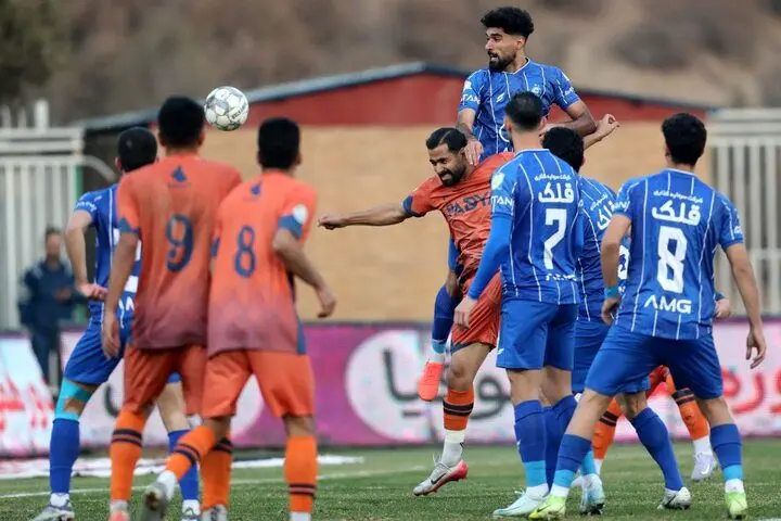 استقلال با کمک VAR به فینال هجدهم راه یافت / سهولت اختلاف