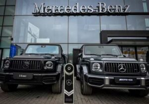 فروش چهارصد هزار خودرو در سال