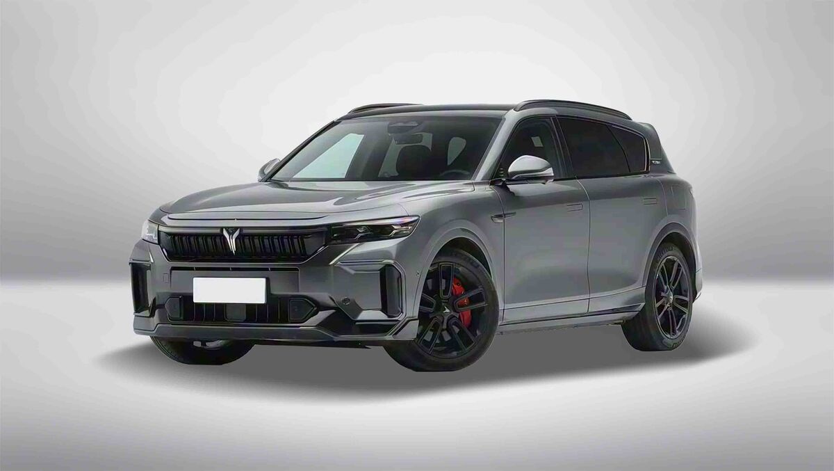 واکنش سرد بازار خودرو به افزایش قیمت بنزین برخی خودروهای مونتاژی و وارداتی گران شدند