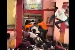 ورودی معبد پالسی سوپو در هند!/ ویدئو