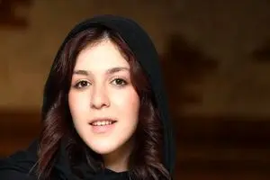 اجرای یک خواننده رپ زن در برنامه رامبد جوان/ به‌ خاطر سروین ضابطیان، فینال کارناوال را سانسور کردند!/ ویدئو