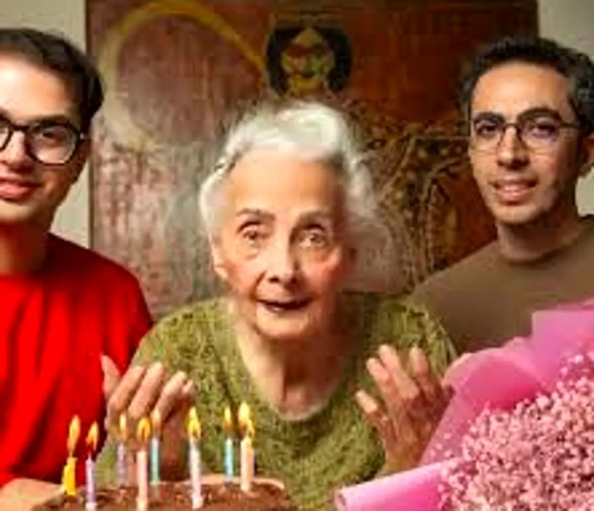کتایون امیرابراهیمی در جشن تولد ۸۶ سالگی اش/فیلم