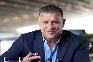 استوری عاشقانه علی دایی برای تولد دخترش