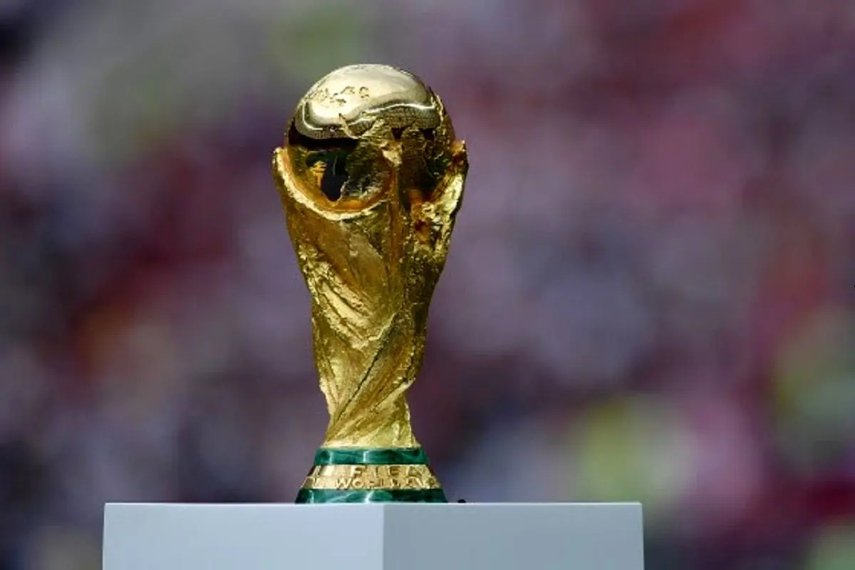 رونمایی از جام قهرمانی جام جهانی/فیلم