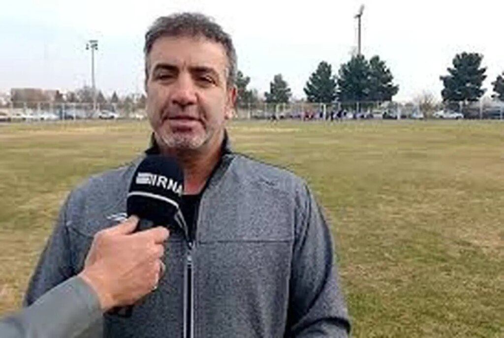 خاطره بهروز از هدایت دور علی پروین درباره دربی/فیلم