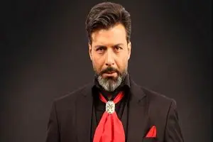 فقط من نیستم! همه بازیگران و چهره‌هایی که کار می‌کنند مهر تایید نظام را دارند/ ویدئو