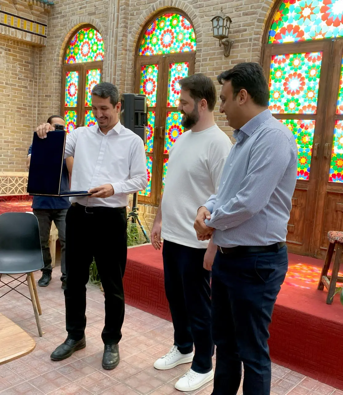 photo_۲۰۲۵-۱۲-۰۶_۲۳-۰۸-۴۶ (۲)