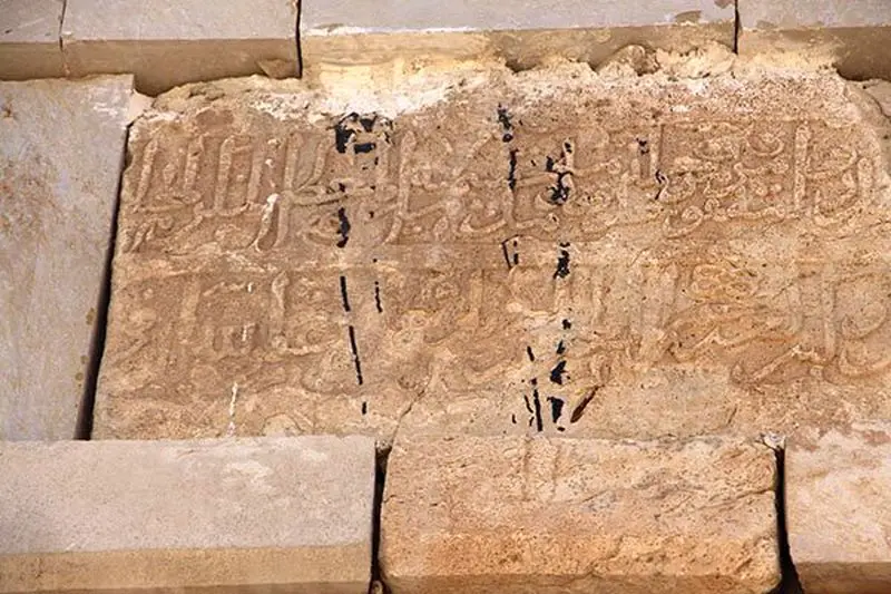 خرابکاری در مقبره جاماسب!