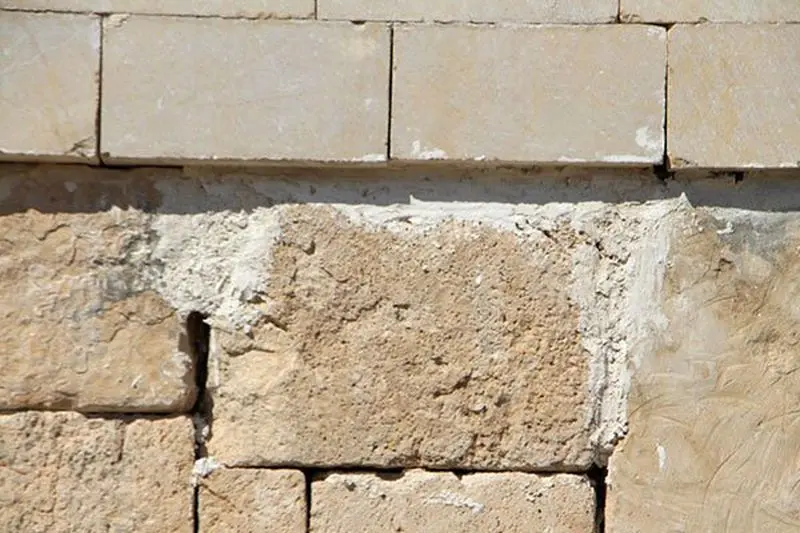 خرابکاری در مقبره جاماسب!