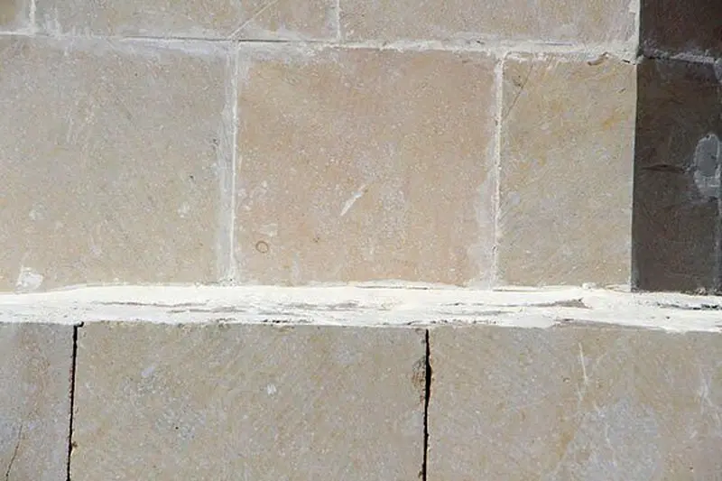 خرابکاری در مقبره جاماسب!