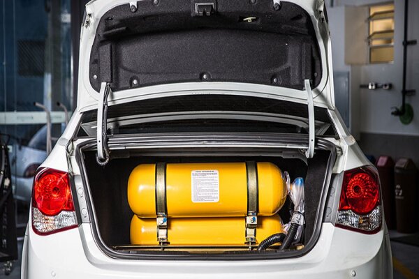 اجرای طرح دوگانه سوز کردن رایگان خودروها