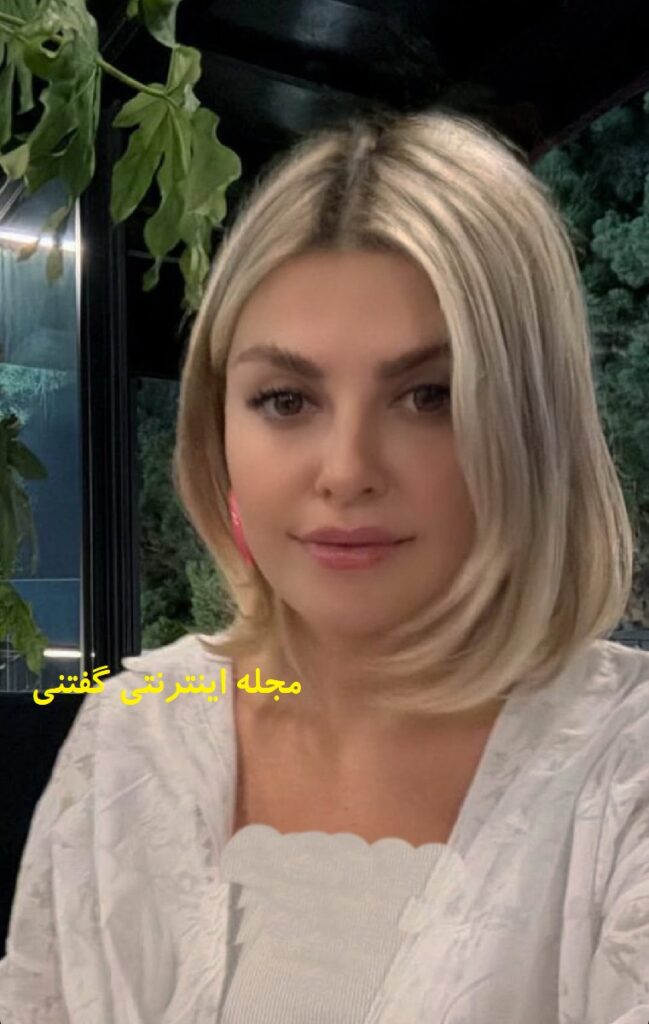 چهره شریس نایب بیرون از فیلم مرد عینکی 1