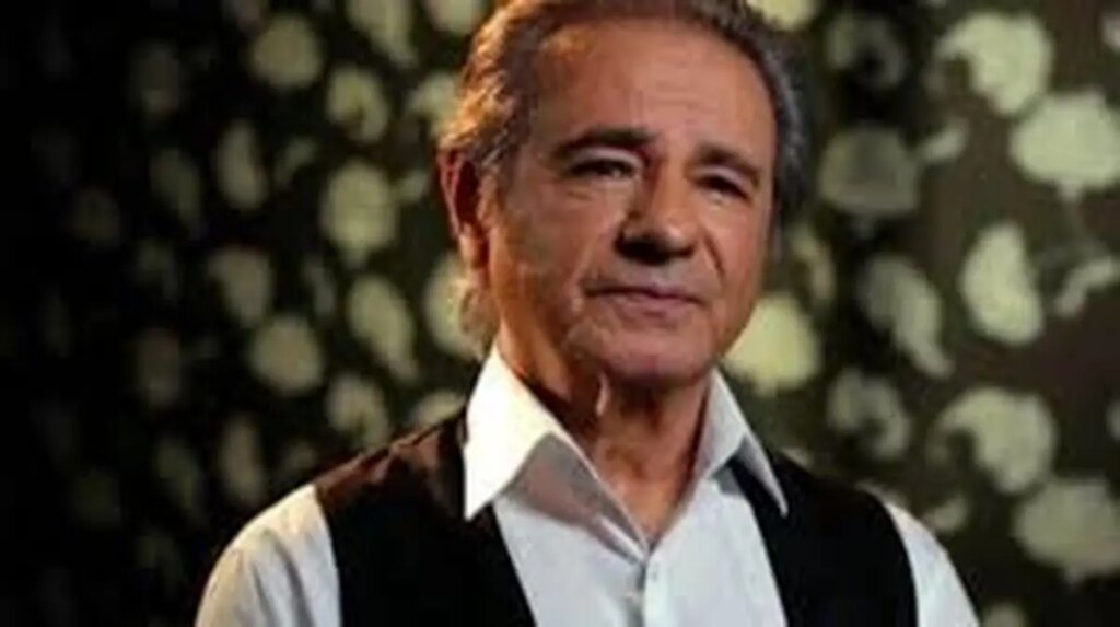 پاسخ غیرمنتظره خواننده قدیمی مقیم آمریکا به اینترنشنال/ویدئو