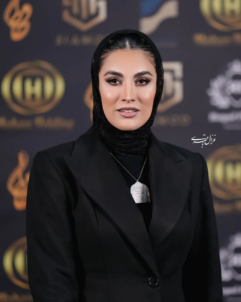 ریحانه رازی در جشن حافظ 1404-1