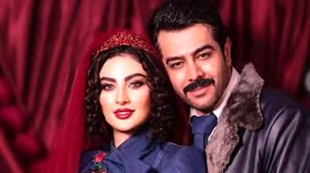 فیلم فاخر یلدای مریم مومن در کنار همسرش حافظ خوانی